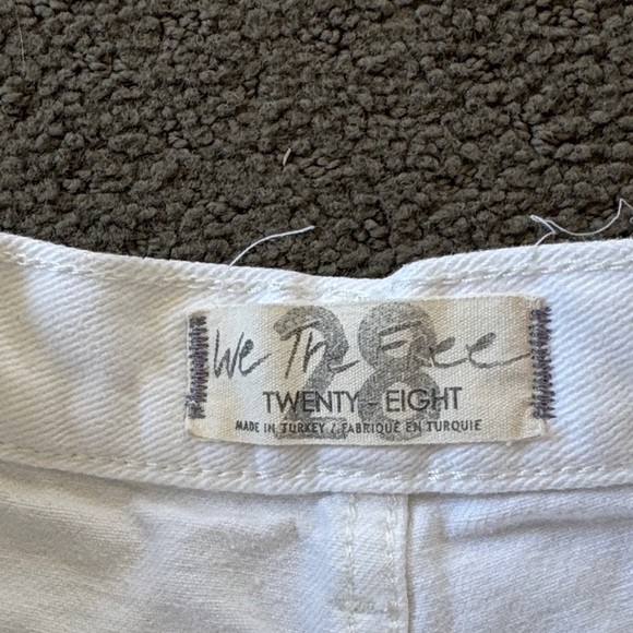 We the Free, Distressed White Denim Shorts, Size 28 - Picture 3 of 3